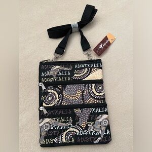 Crossbody canvas travel bag